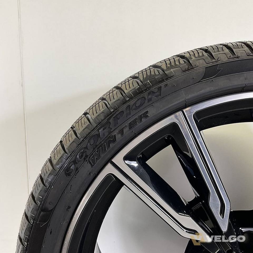 BMW X5 G05 X6 G06 BREEDSET VELGEN + WINTERBANDEN 22 INCH ORIG. 747M — foto 3