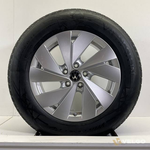 DEMO VOLKSWAGEN TIGUAN TAYRON VELGEN SET WINTERBANDEN 17 INCH — foto 4