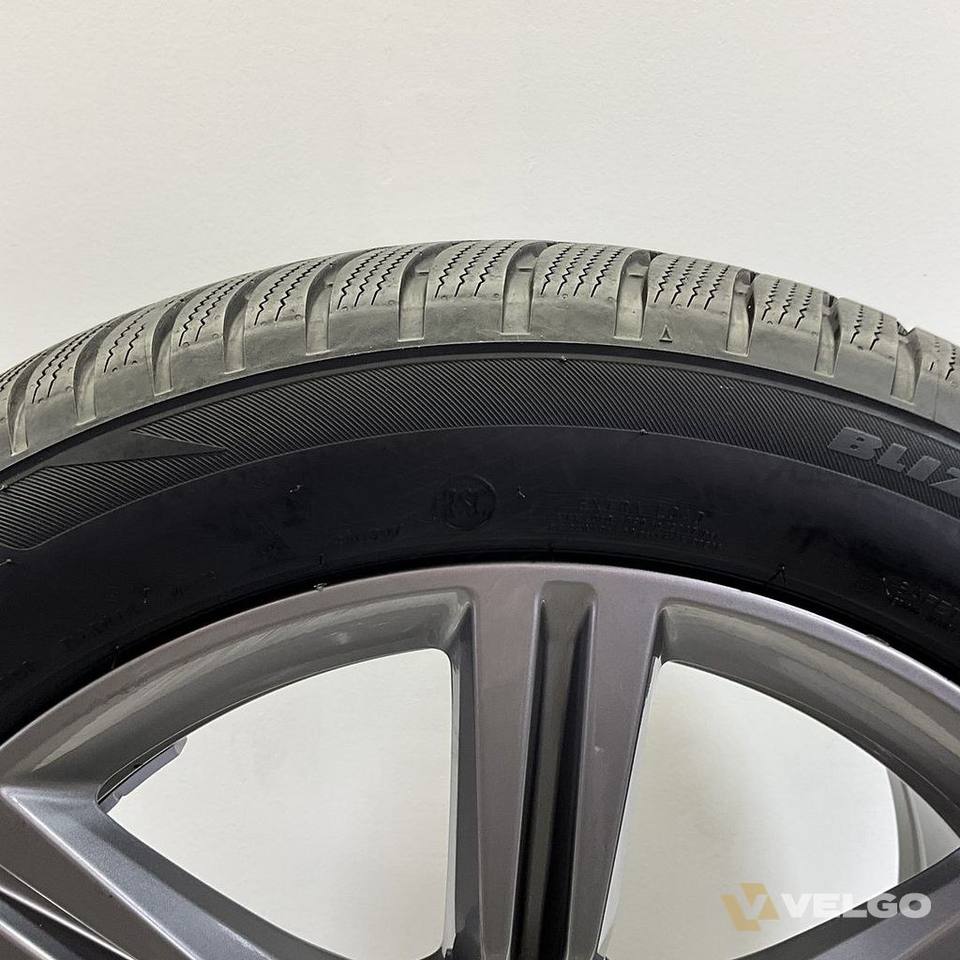 BMW X5 G05 EN X6 G06 SET VELGEN + WINTERBANDEN 20 INCH ORIG. 736 * — foto 6