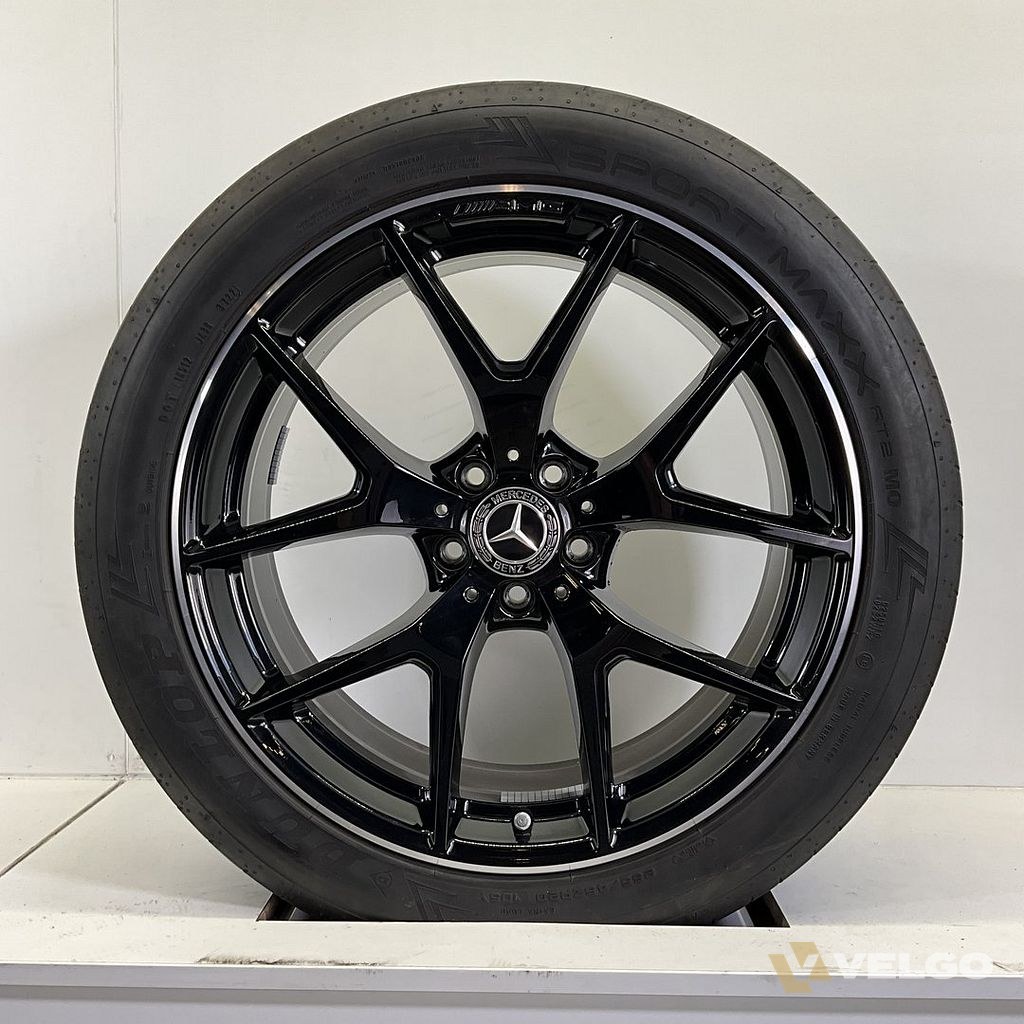 MERCEDES GLC BREEDSET VELGEN + ZOMERBANDEN 20 INCH