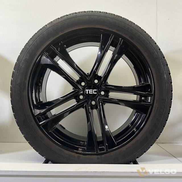 VOLVO XC60 VELGEN SET WINTERBANDEN 20 INCH * — foto 1