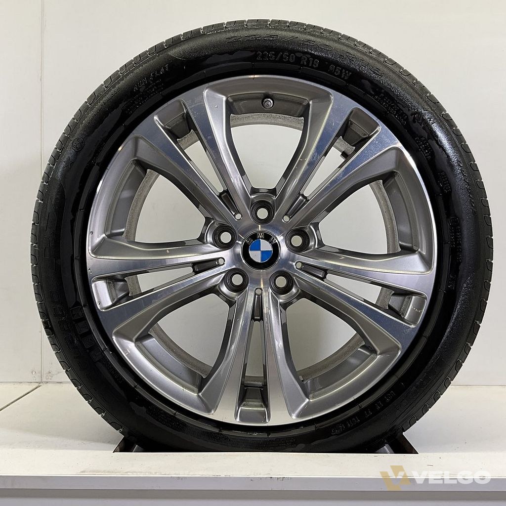BMW X1 F48 X2 F39 SET VELGEN + ZOMERBANDEN 18 INCH ORIG. 568 *