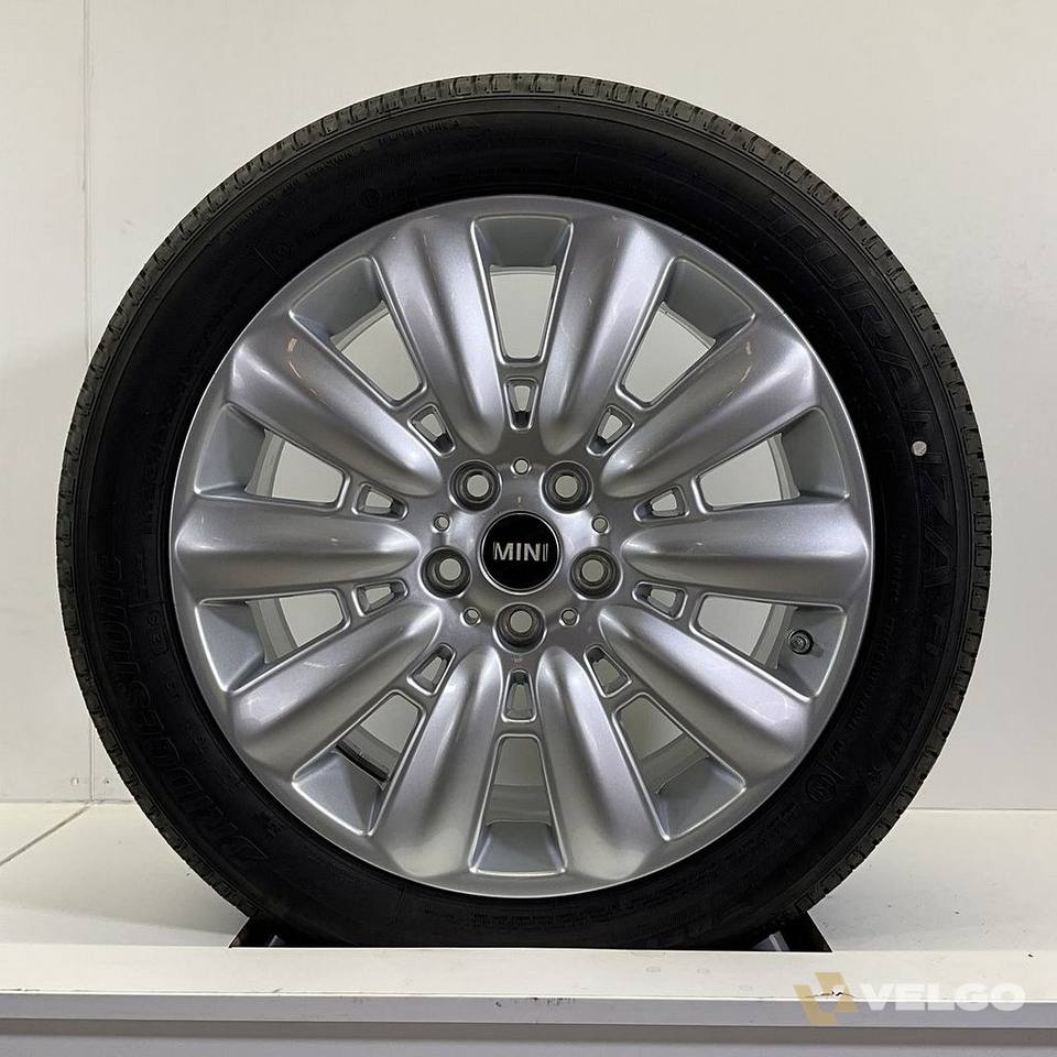 MINI COUNTRYMAN JCW 533 SET VELGEN + ZOMERBANDEN 18 INCH — foto 4