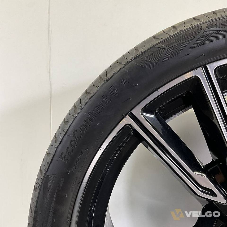 BMW X5 G05 X6 G06 BREEDSET VELGEN + ZOMERBANDEN 22 INCH ORIG. 747M — foto 4