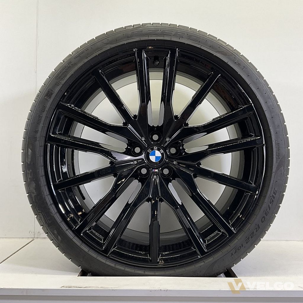 BMW X5 G05 X6 G06 BREEDSET VELGEN + ZOMERBANDEN 22 INCH ORIG. 742M