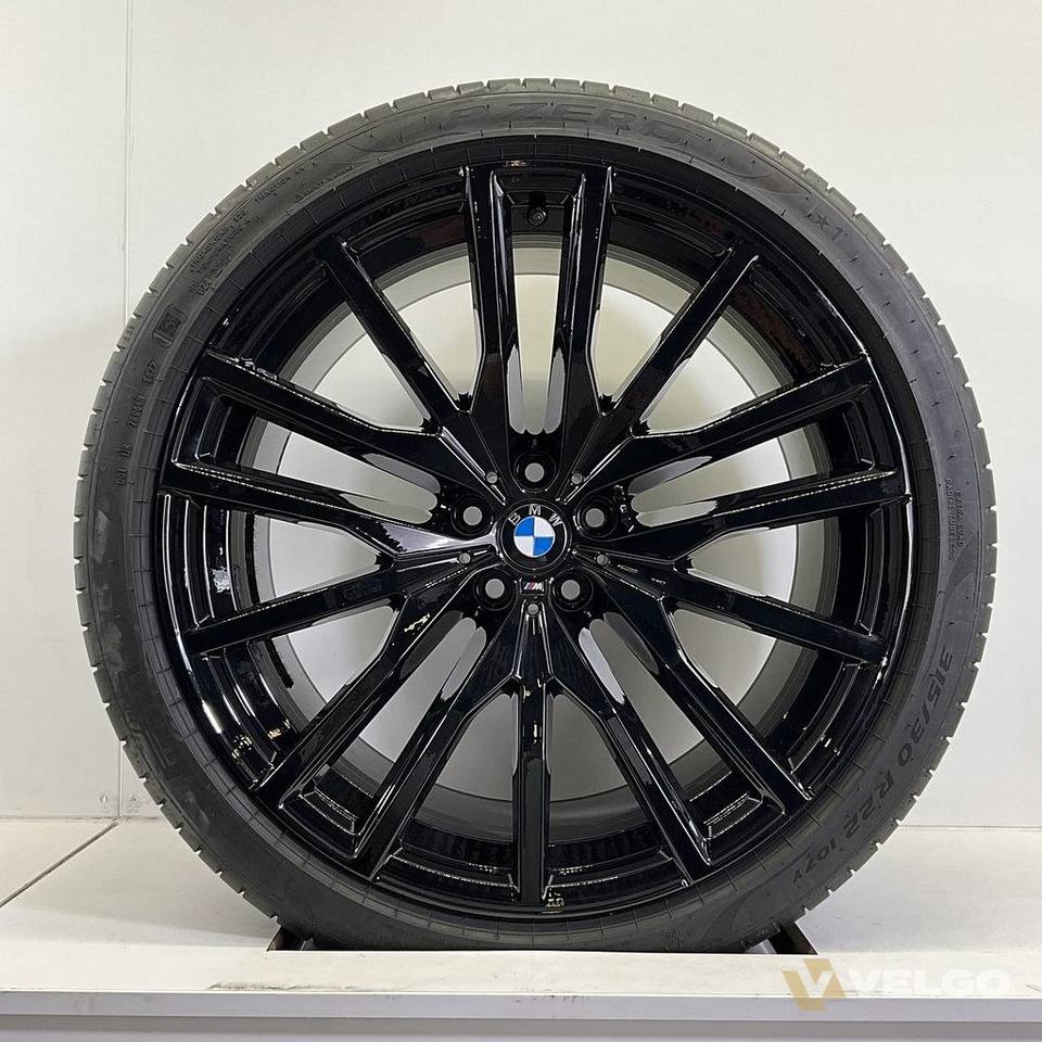 BMW X5 G05 X6 G06 BREEDSET VELGEN + ZOMERBANDEN 22 INCH ORIG. 742M — foto 1