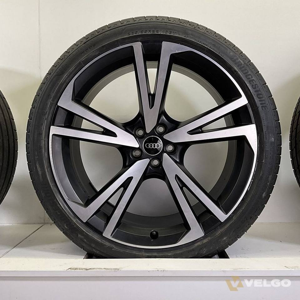 AUDI RSQ8 SQ8 Q8 SET VELGEN + ZOMERBANDEN 22 INCH — foto 4