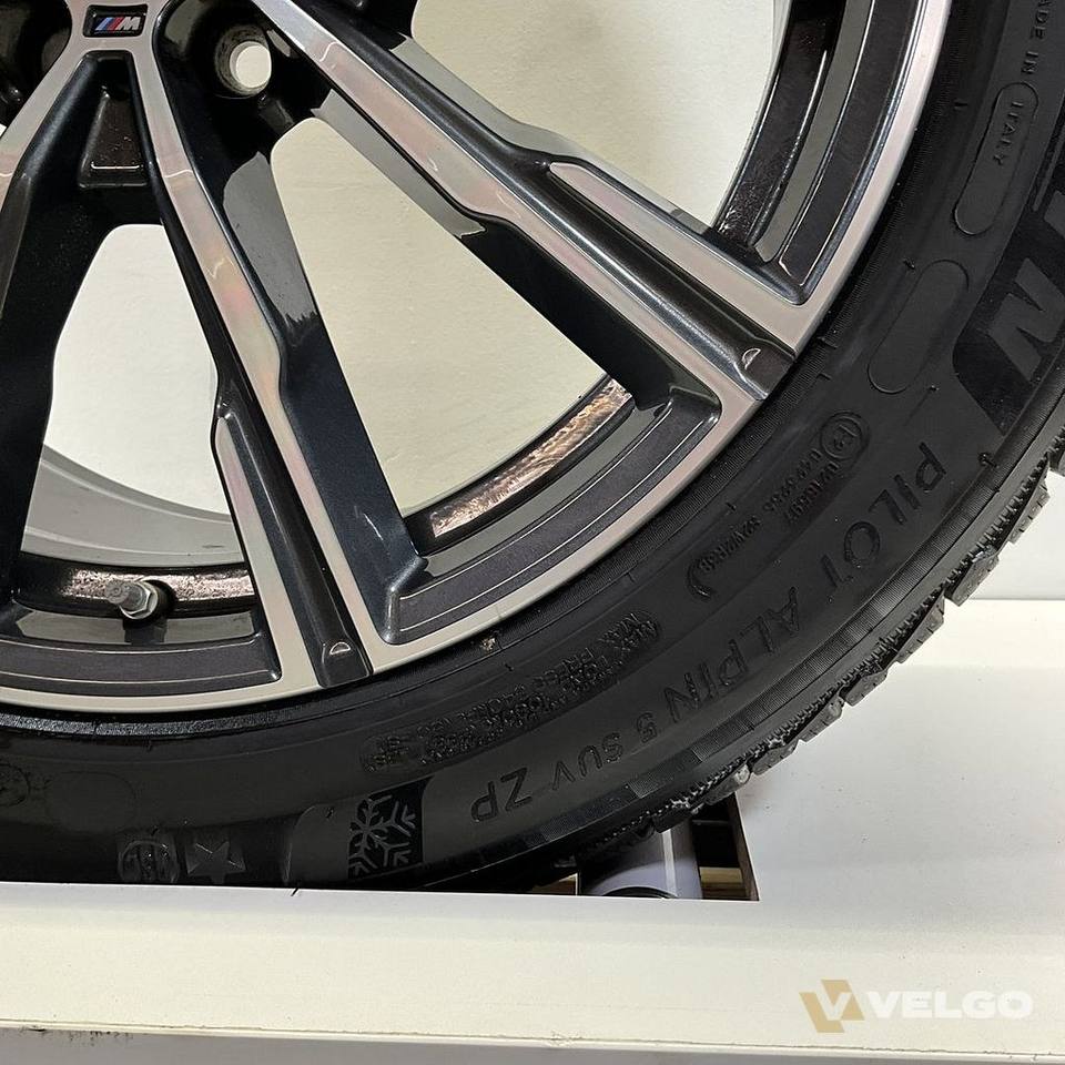 BMW X5 G05 EN X6 G06 SET VELGEN + WINTERBANDEN 20 INCH ORIG. 740M * — foto 7