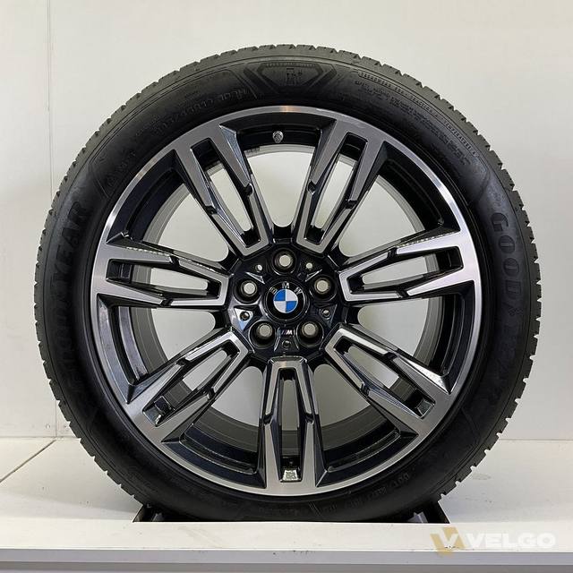 BMW 5 SERIE G60 I5 G60 SET VELGEN + 4 SEASON BANDEN 19 INCH ORIG. 935M * — foto 2