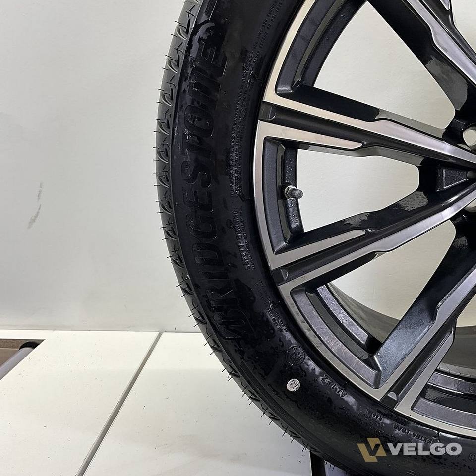 NIEUW BMW X5 G05 EN X6 G06 BREEDSET VELGEN + WINTERBANDEN 20 INCH ORIG. 740M * — foto 5