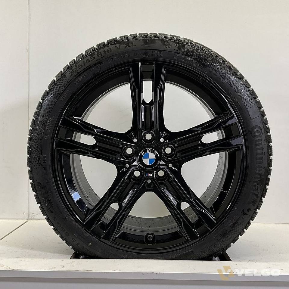 BMW 1 SERIE 2 SERIE F40 F41 F42 F43 F44 SET VELGEN + WINTERBANDEN 18 INCH ORIG. 556M* — foto 1