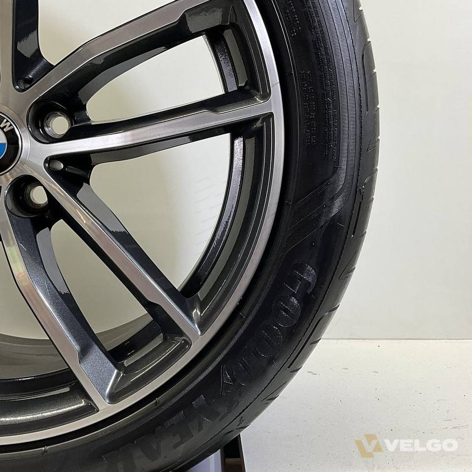 BMW 5 SERIE G30 G31 SET VELGEN + ZOMERBANDEN 18 INCH ORIG. 662M — foto 6