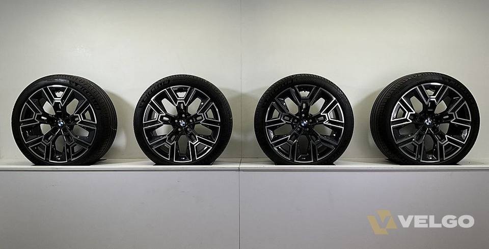 BMW 5 SERIE G60 G61 SET VELGEN + ZOMERBANDEN 20 INCH ORIG. 939M — foto 9