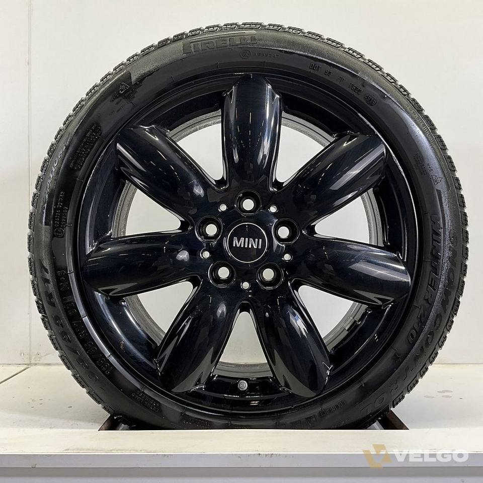 MINI JCW F54 528 STYLING SET VELGEN + WINTERBANDEN 17 INCH — foto 4