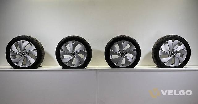 VOLKSWAGEN GOLF VELGEN SET WINTERBANDEN 17 INCH — foto 10