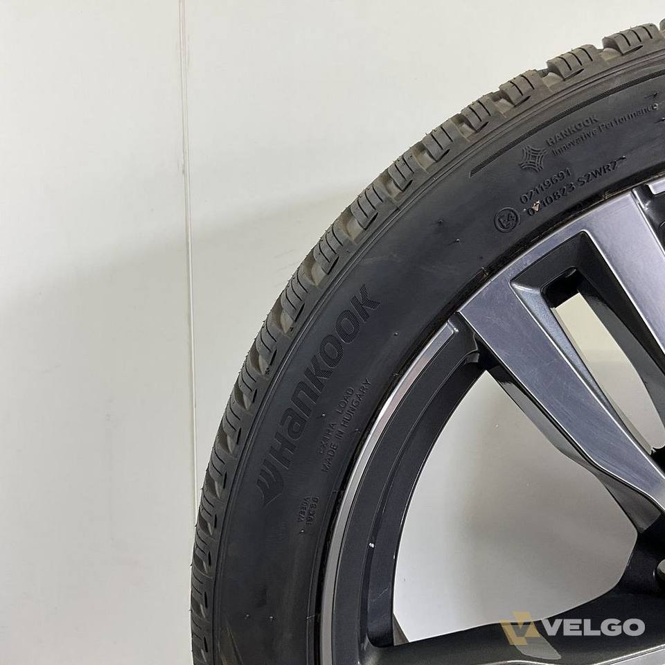 BMW X7 G07 WINTERBANDEN ORIG TPMS 754M 21 INCH — foto 5