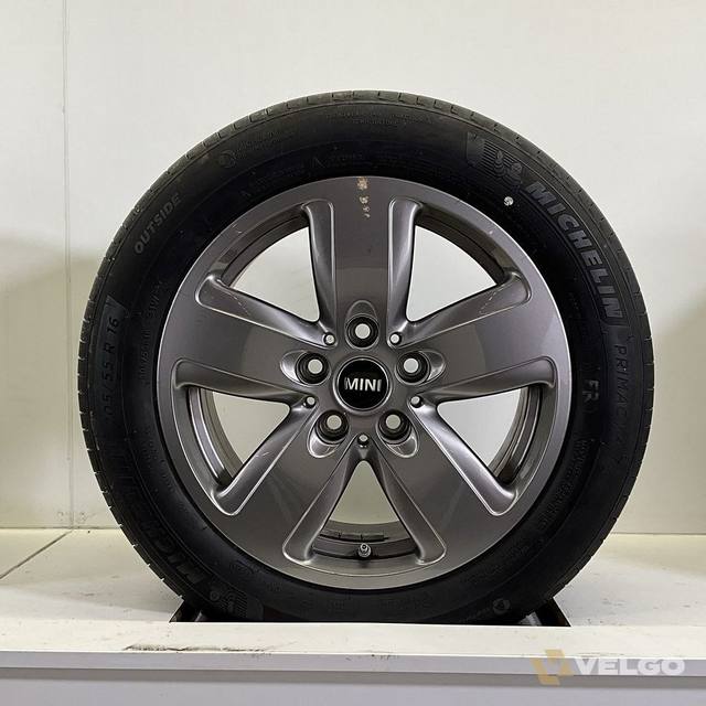 MINI COOPER STYLING 517 SET VELGEN + ZOMER BANDEN 16 INCH — foto 1