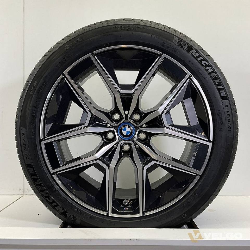 BMW 5 SERIE G60 I5 G60 SET VELGEN + ZOMERBANDEN 19 INCH ORIG. 936M * — foto 3