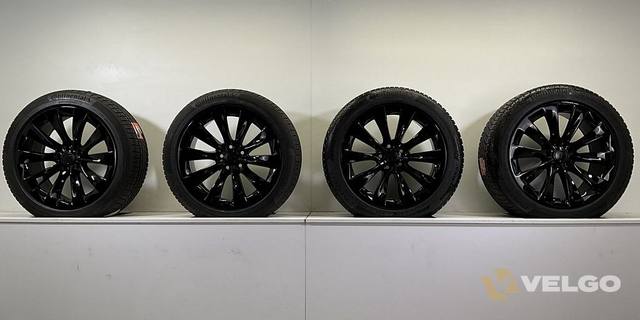 DEMO TESLA MODEL X WINTERBANDEN BREEDSET VELGEN 20 INCH — foto 10