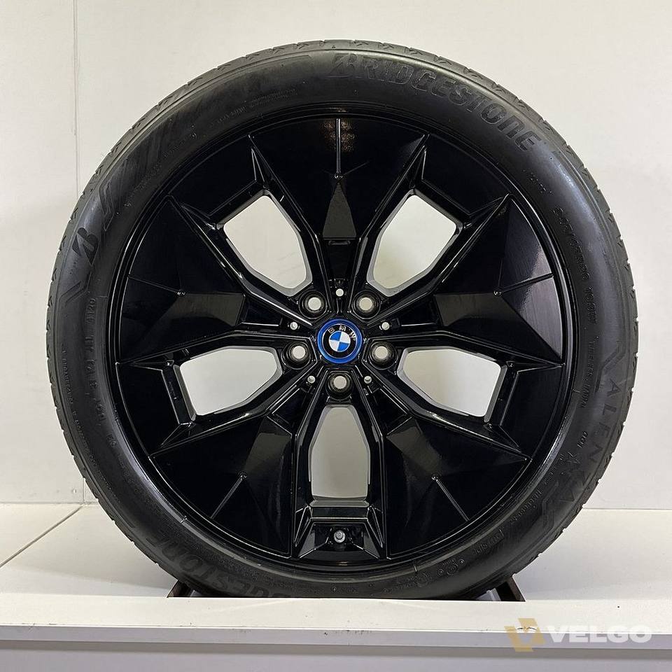 BMW IX3 X3 G08 BREEDSET VELGEN + ZOMERBANDEN 20 INCH ORIG. 843 — foto 1