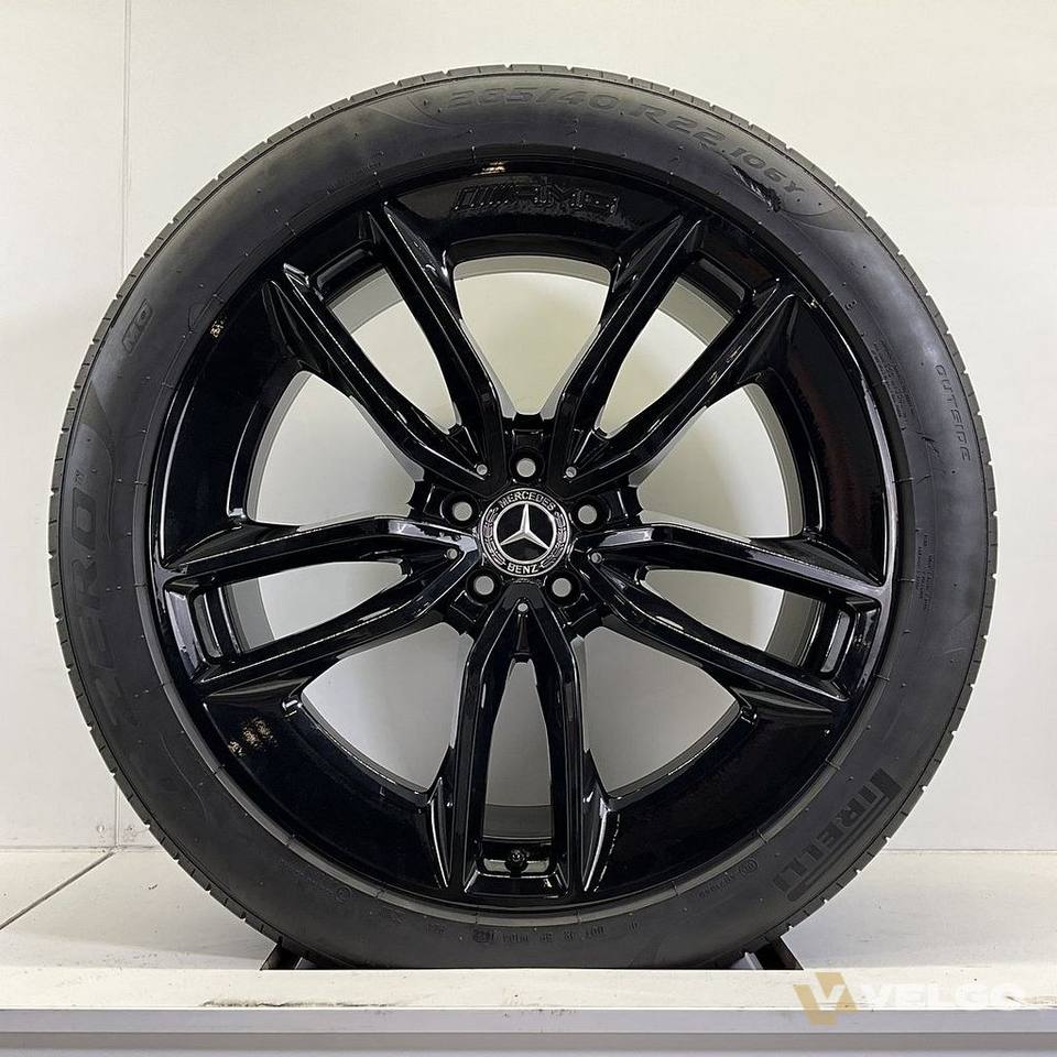 MERCEDES GLE SET VELGEN + ZOMERBANDEN 22 INCH — foto 3