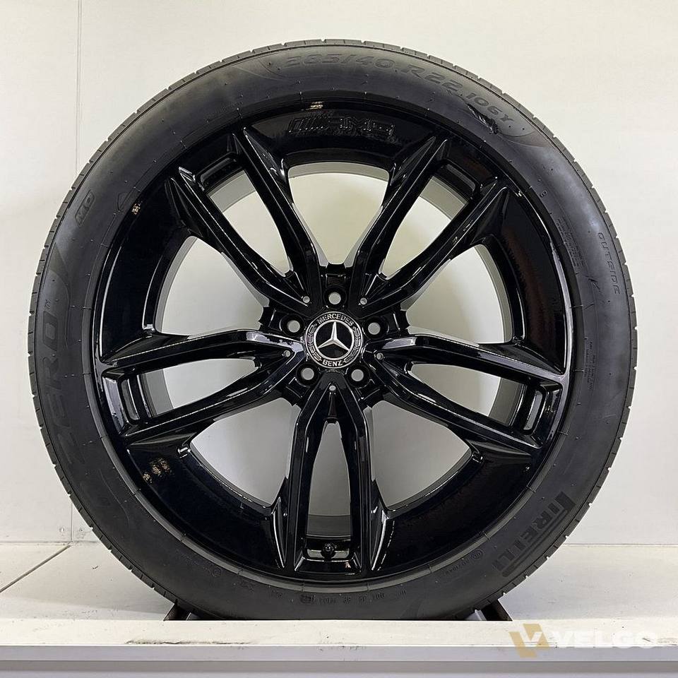 MERCEDES GLE SET VELGEN + ZOMERBANDEN 22 INCH — foto 4