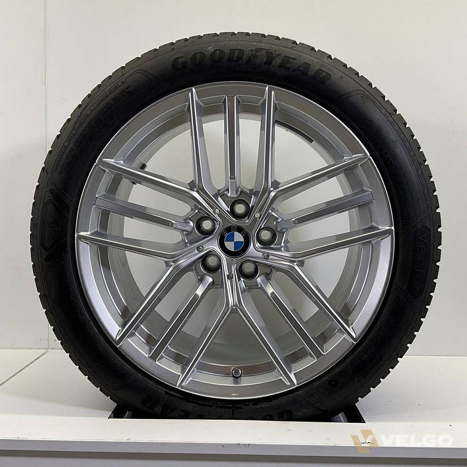 NIEUW BMW 5 SERIE G60 G61 I5 G60 SET VELGEN + 4 SEIZOENS BANDEN 19 INCH ORIG. 933 — foto 3