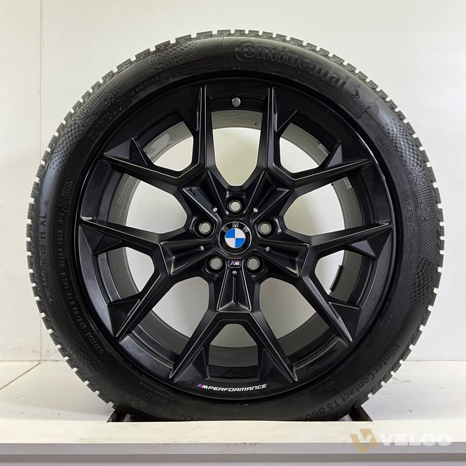 BMW I5 5 SERIE G60 G61 WINTERBANDEN 942M 19 INCH — foto 1