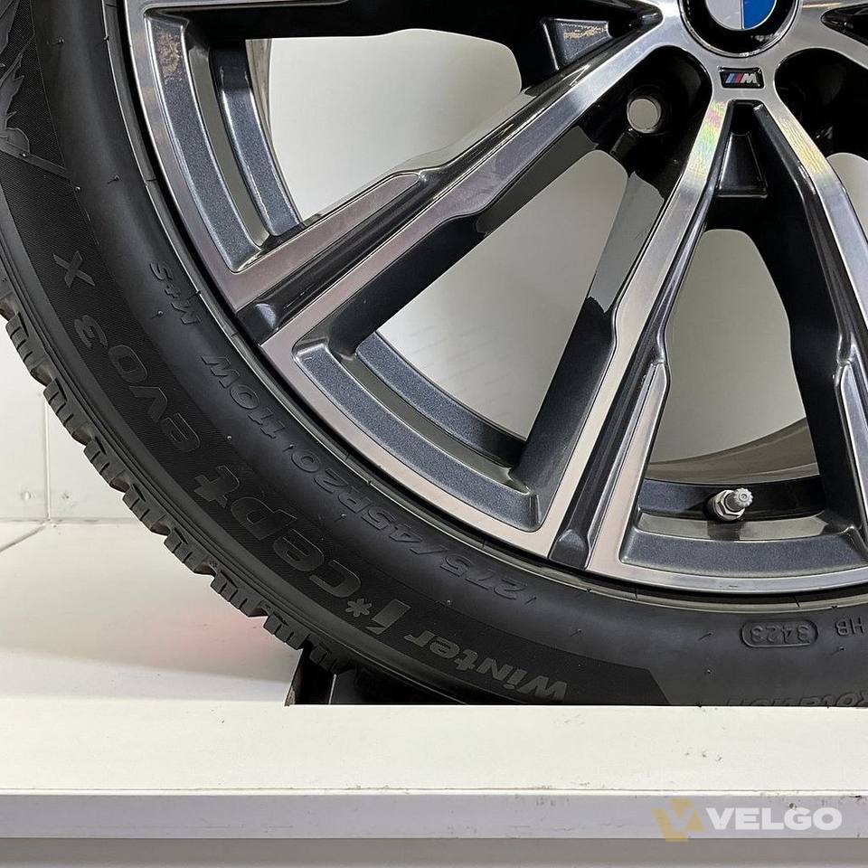 BMW X5 G05 EN X6 G06 BREEDSET VELGEN + WINTERBANDEN 20 INCH ORIG. 740M * — foto 4