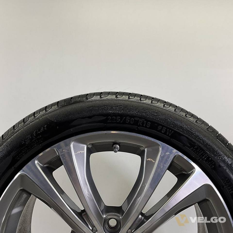 BMW X1 F48 X2 F39 SET VELGEN + ZOMERBANDEN 18 INCH ORIG. 568 * — foto 5