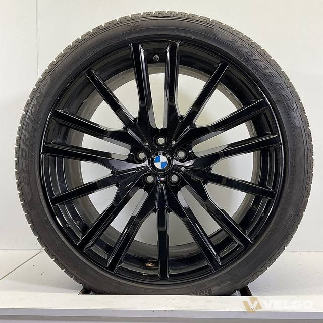 BMW X5 G05 X6 G06 BREEDSET VELGEN + WINTERBANDEN 22 INCH ORIG. 742M — foto 1