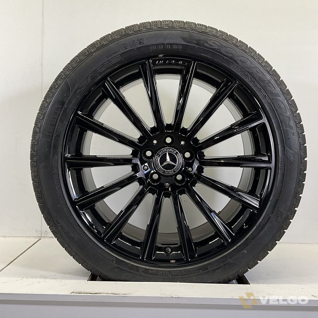 MERCEDES GLC BREEDSET VELGEN + WINTERBANDEN 20 INCH