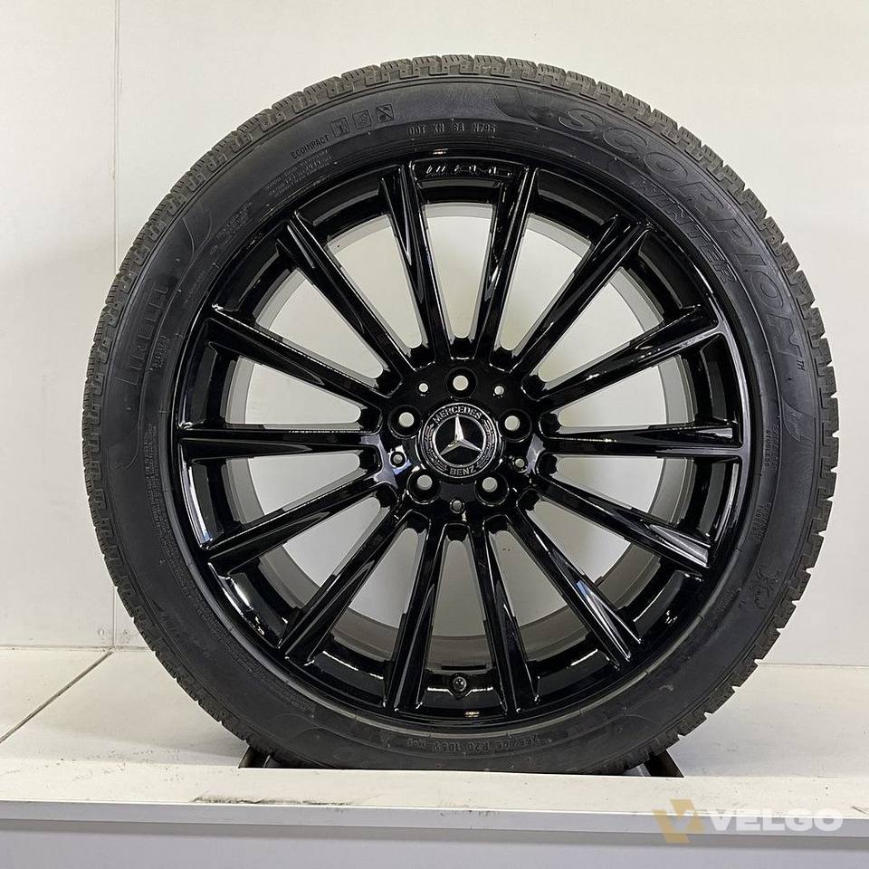 MERCEDES GLC BREEDSET VELGEN + WINTERBANDEN 20 INCH — foto 1