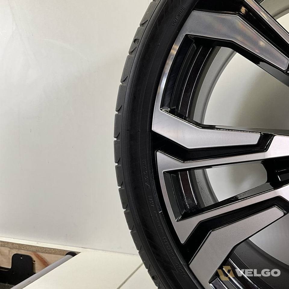 BMW X7 G07 ZOMERBANDEN 23 INCH ORIG TPMS 914i — foto 3