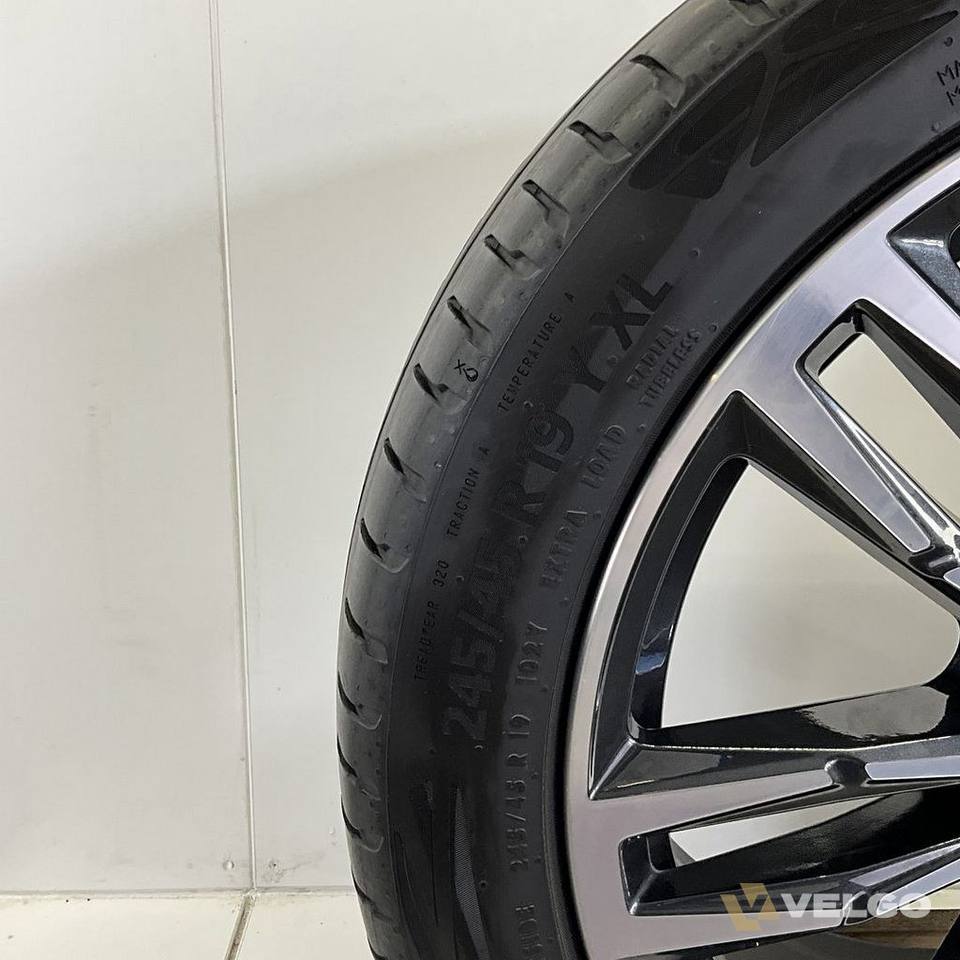 BMW 5 SERIE G60 I5 G60 SET VELGEN + ZOMERBANDEN 19 INCH ORIG. 935M * — foto 7