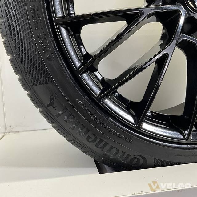 VOLKSWAGEN ID4 VELGEN BREEDSET WINTERBANDEN 20 INCH — foto 5