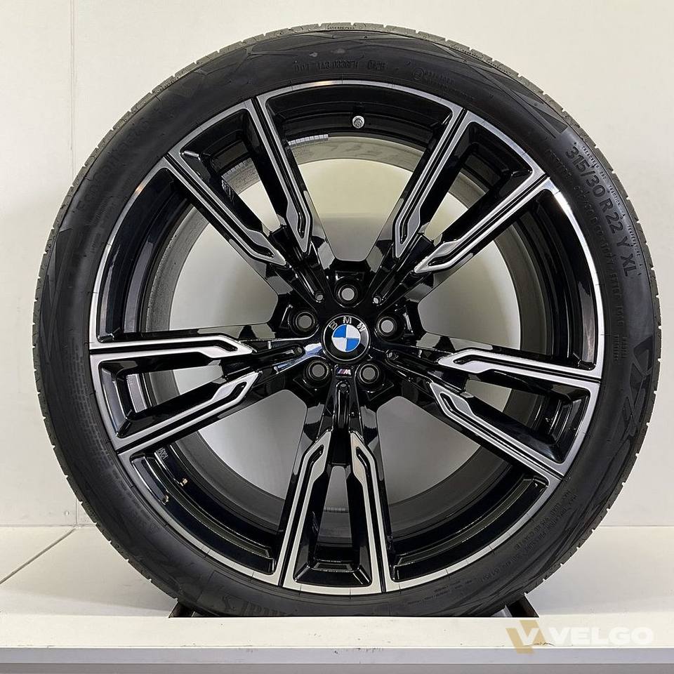 BMW X5 G05 X6 G06 BREEDSET VELGEN + ZOMERBANDEN 22 INCH ORIG. 747M — foto 1