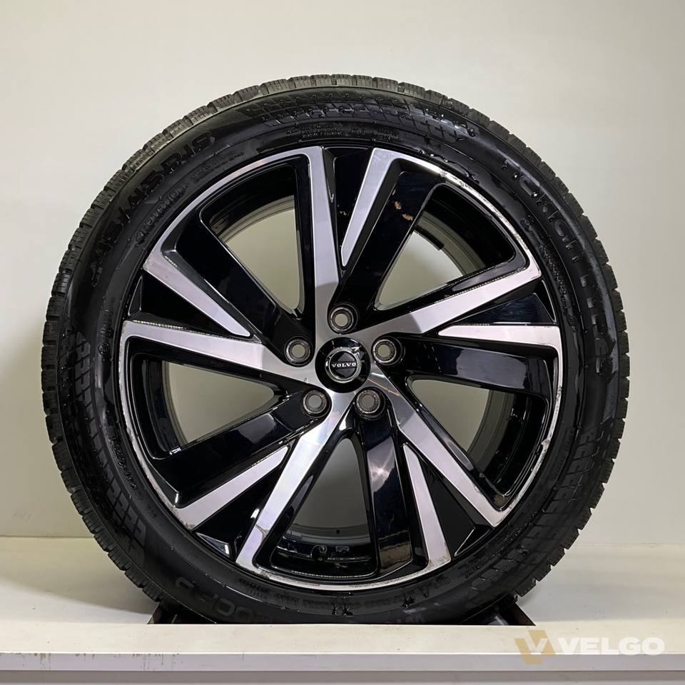 VOLVO V60 S60 VELGENSET + WINTERBANDEN 18 INCH — foto 4
