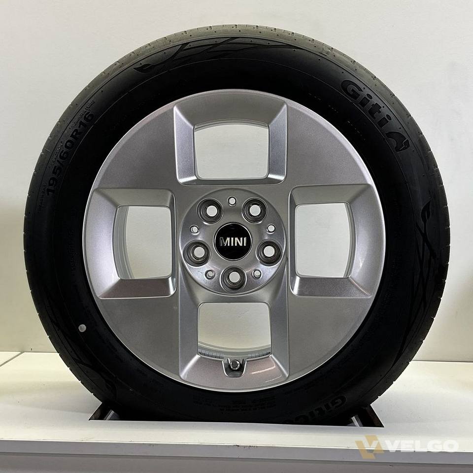 MINI F65 F66 G67 SET VELGEN + ZOMERBANDEN 16 INCH 980 — foto 1