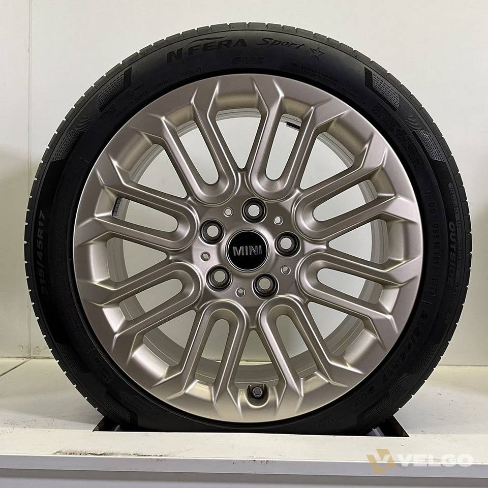 MINI COUNTRYMAN F65 F66 F67 956 SET VELGEN + ZOMERBANDEN 17 INCH — foto 4