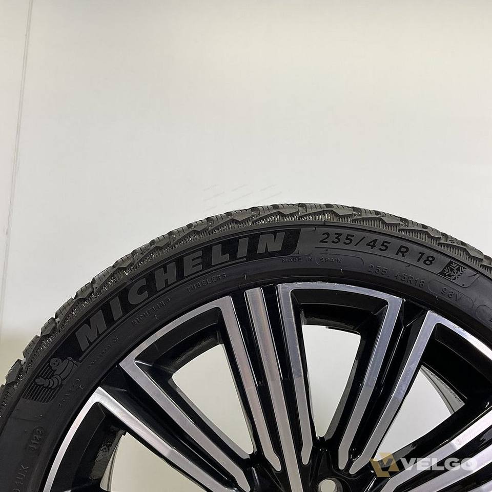 VOLVO V60 S60 VELGEN SET WINTERBANDEN 18 INCH * — foto 5