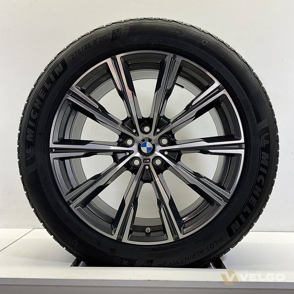 BMW X5 G05 EN X6 G06 SET VELGEN + WINTERBANDEN 20 INCH ORIG. 740M — foto 1