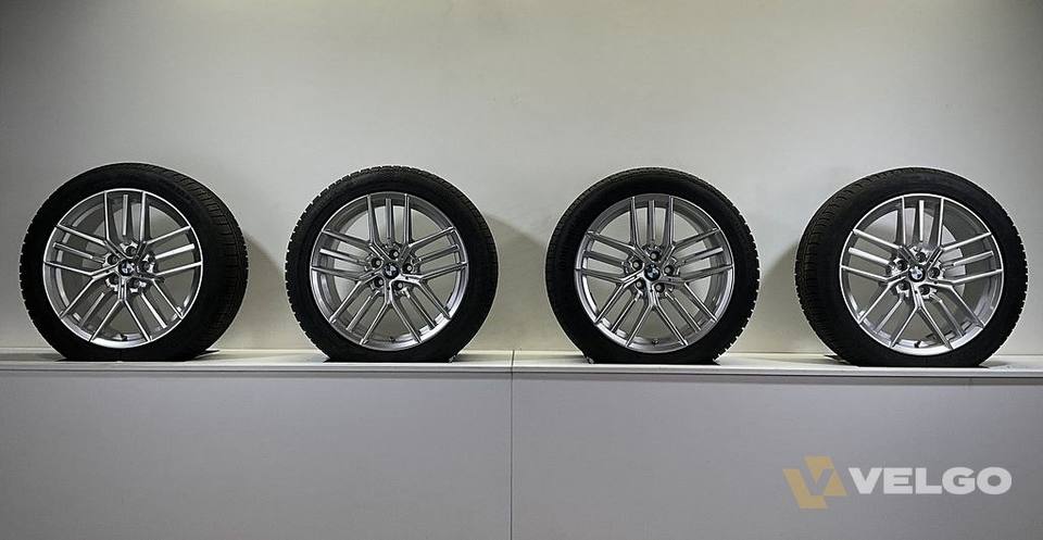 NIEUW BMW 5 SERIE G60 G61 I5 G60 SET VELGEN + WINTERBANDEN 19 INCH ORIG. 933 — foto 8