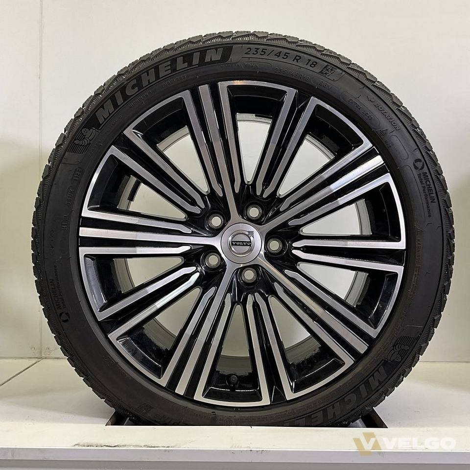 VOLVO V60 S60 VELGEN SET WINTERBANDEN 18 INCH * — foto 4