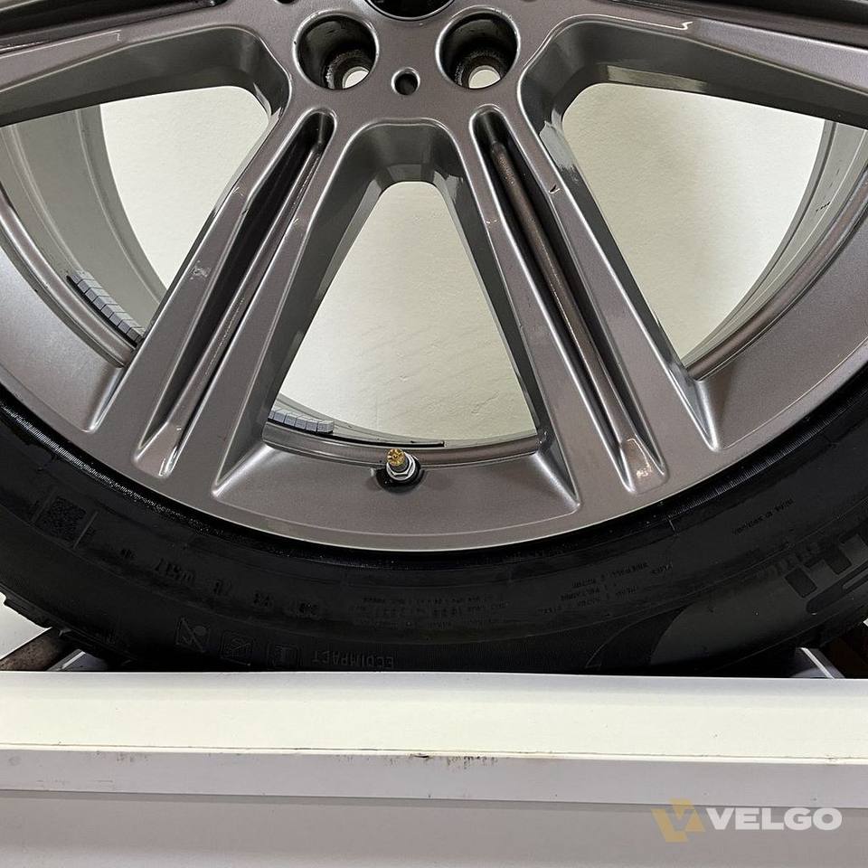 BMW X5 G05 EN X6 G06 SET VELGEN + WINTERBANDEN 20 INCH ORIG. 736 * — foto 9
