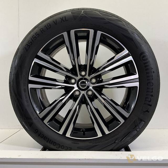 VOLVO XC60 VELGEN SET ZOMERBANDEN 19 INCH * — foto 4