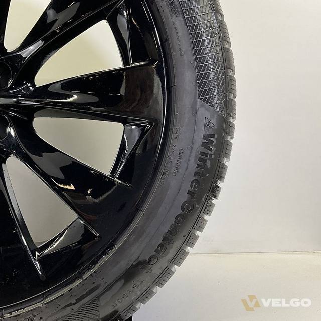 DEMO TESLA MODEL X WINTERBANDEN BREEDSET VELGEN 20 INCH — foto 8