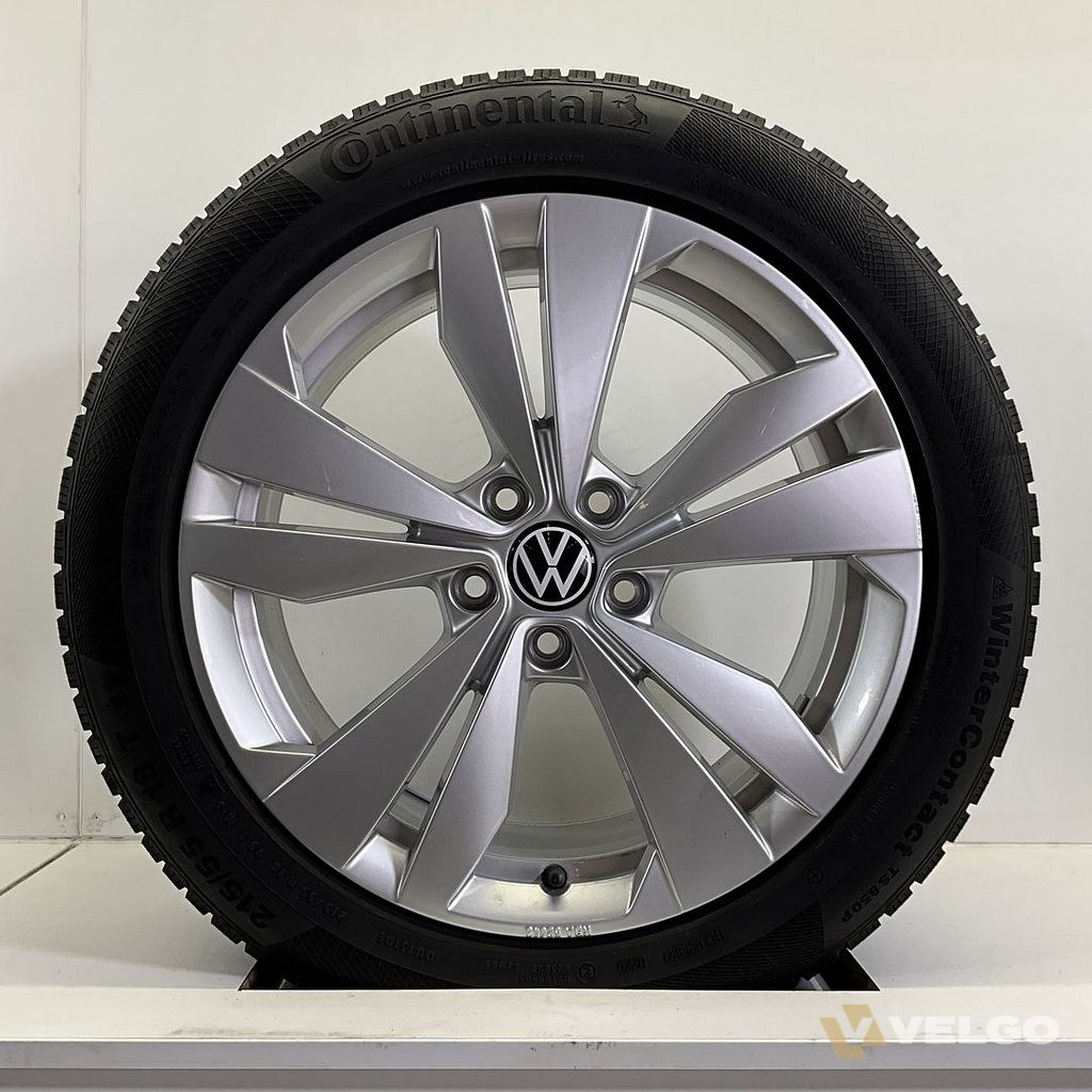 VOLKSWAGEN ID3 ID4 LOEN CUPRA BORN VELGEN SET WINTERBANDEN 18 INCH