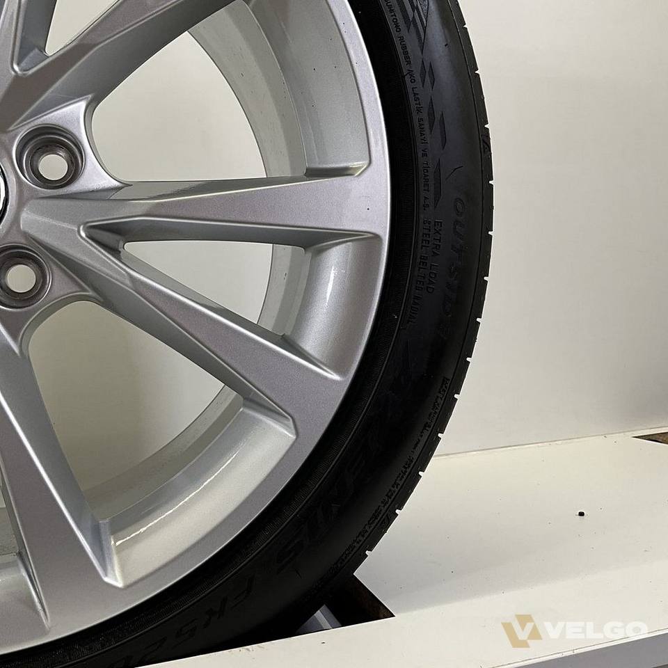 NIEUW AUDI A3 SET VELGEN + ZOMERBANDEN 17 INCH — foto 6