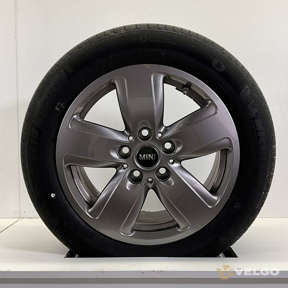 MINI COOPER STYLING 517 SET VELGEN + ZOMER BANDEN 16 INCH — foto 3